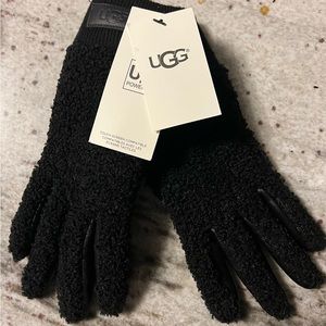 UGG touch screen compatible winter gloves
